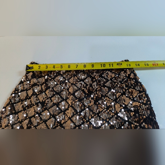 Forever 21 Sequin Mini Skirt Rose Gold Frill Hem Size S  Club Wear Party NEW - Picture 5 of 6